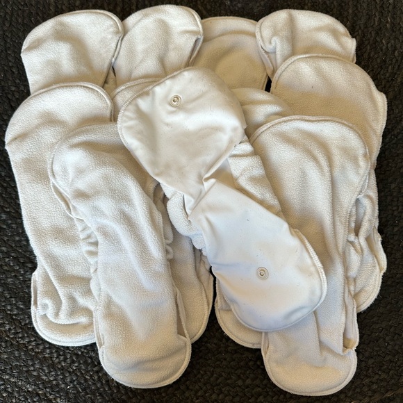 Gro Via Hybrid Cloth Diapers with extra inserts - Picture 7 of 11